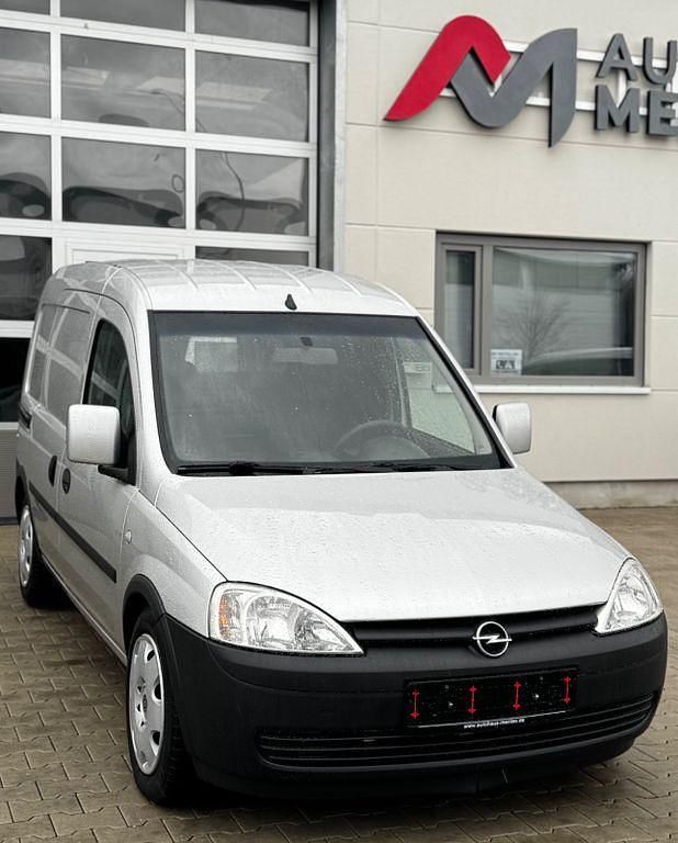 Gebraucht Opel Combo Business 101 PS (74 kW) 2011 Van / Kleinbus