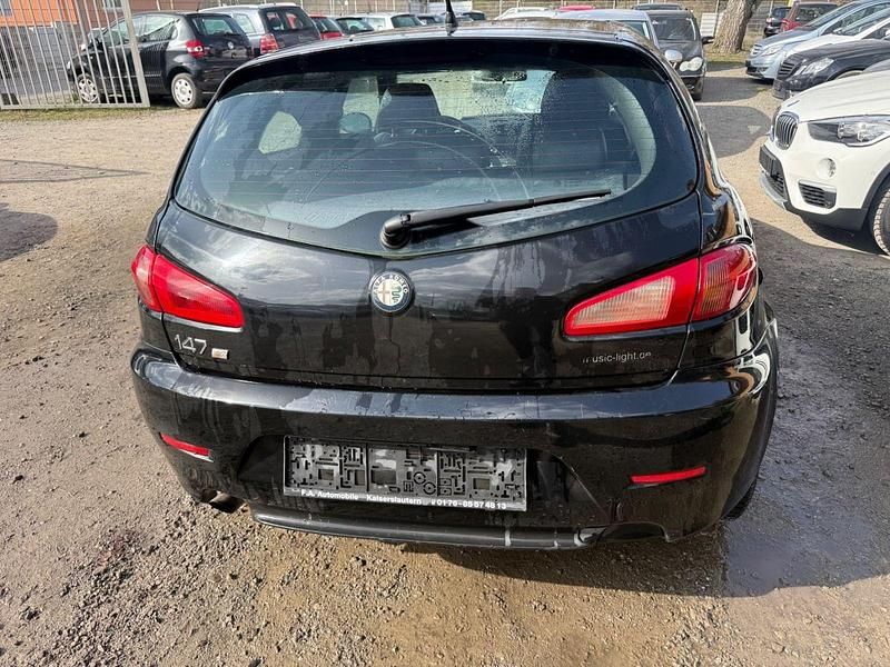 Gebraucht Alfa Romeo 147 Progression 150 PS (110 kW) 2006 Schwarz Kleinwagen
