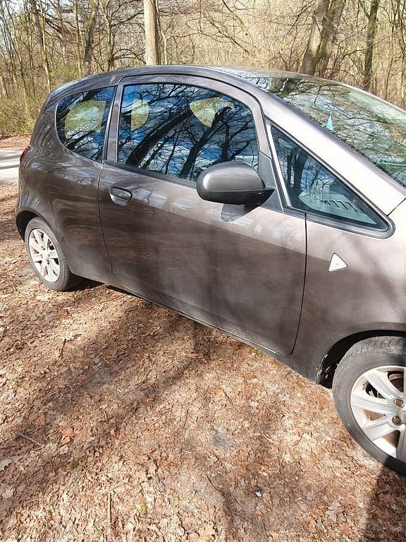 Gebraucht Mitsubishi Colt Intense 95 PS (69 kW) 2011 Braun Kleinwagen