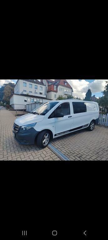 Weiß Gebraucht 2016 Mercedes Vito Van / Kleinbus | 16.000 € (Etwas zu teuer) - Bild 1/4