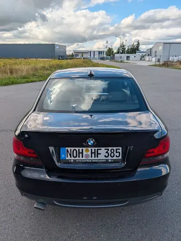 Gebraucht BMW 120 Coupé Exclusive 177 PS (130 kW) 2012 Schwarz Coupé