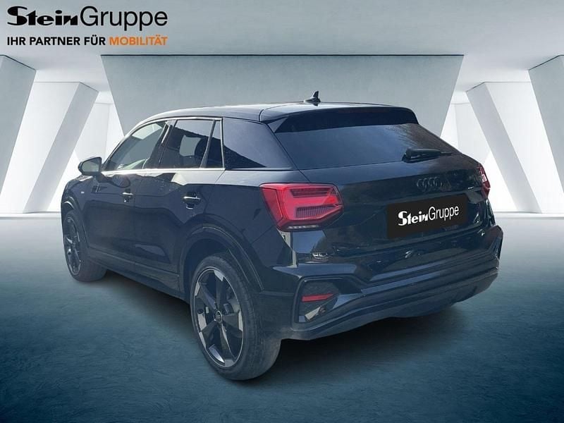 Nowe Audi Q2 S-Line 150 KM (110 kW) 2025 Czarny SUV