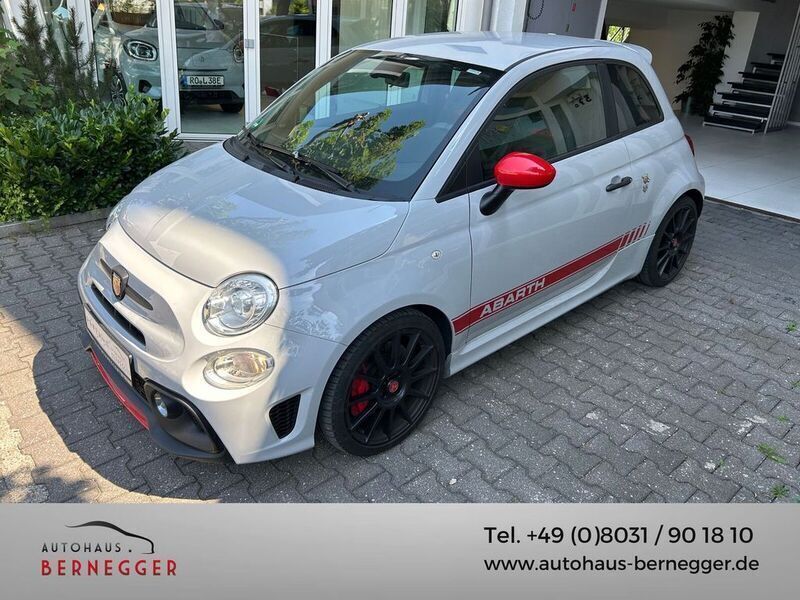 Grau (campovolo grau) Gebraucht 2020 Abarth 595 Esseesse Kleinwagen | 19.850 € (Fairer Preis) - Bild 1/4
