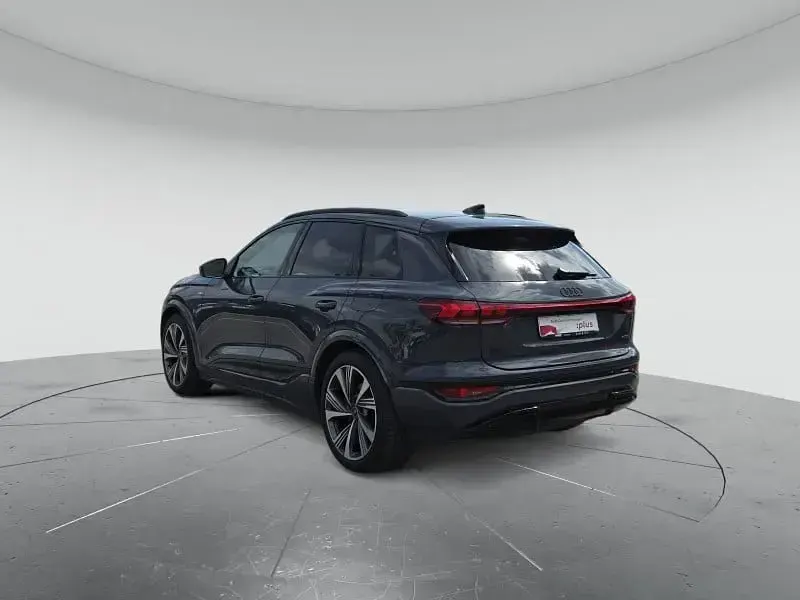 Gebraucht Audi Q6 e-tron S-Line 284 kW (387 PS) 2025 Magnetgrau SUV