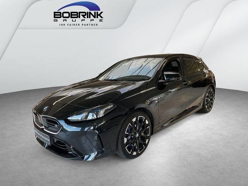 Gebraucht BMW M135 Performance 300 PS (220 kW) 2024 Schwarz Kleinwagen