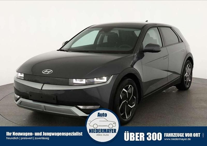 Grau Gebraucht 2023 Hyundai Ioniq 5 Base SUV | 30.995 € (Fairer Preis) - Bild 1/4