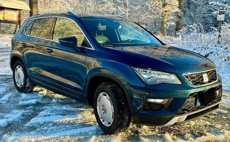 Blau Gebraucht 2018 Seat Ateca 4Drive SUV | 16.500 € (Guter Preis) - Bild 1/4
