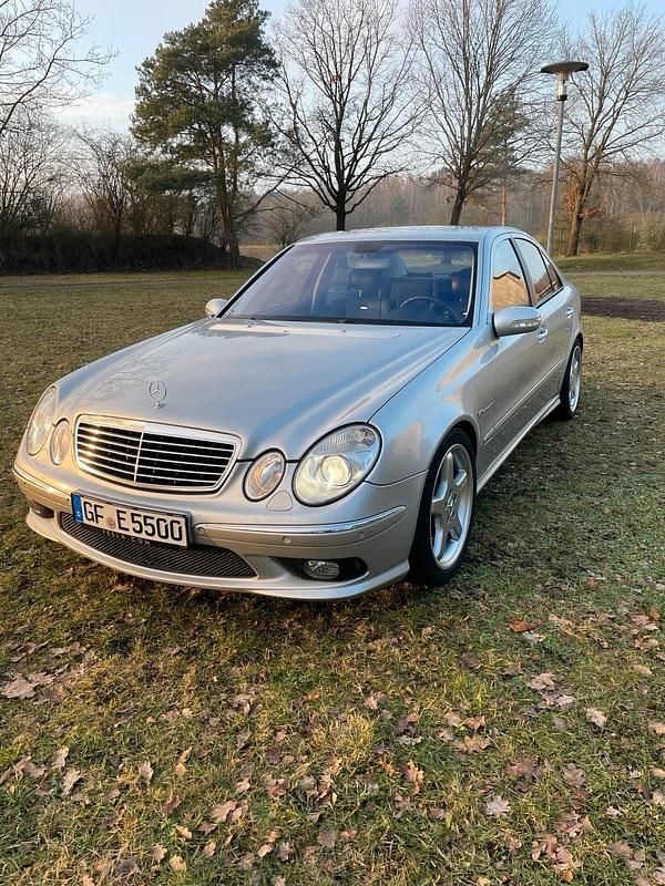Silber Gebraucht 2003 Mercedes E55 AMG AMG Limousine | 14.990 € (Fairer Preis) - Bild 1/4