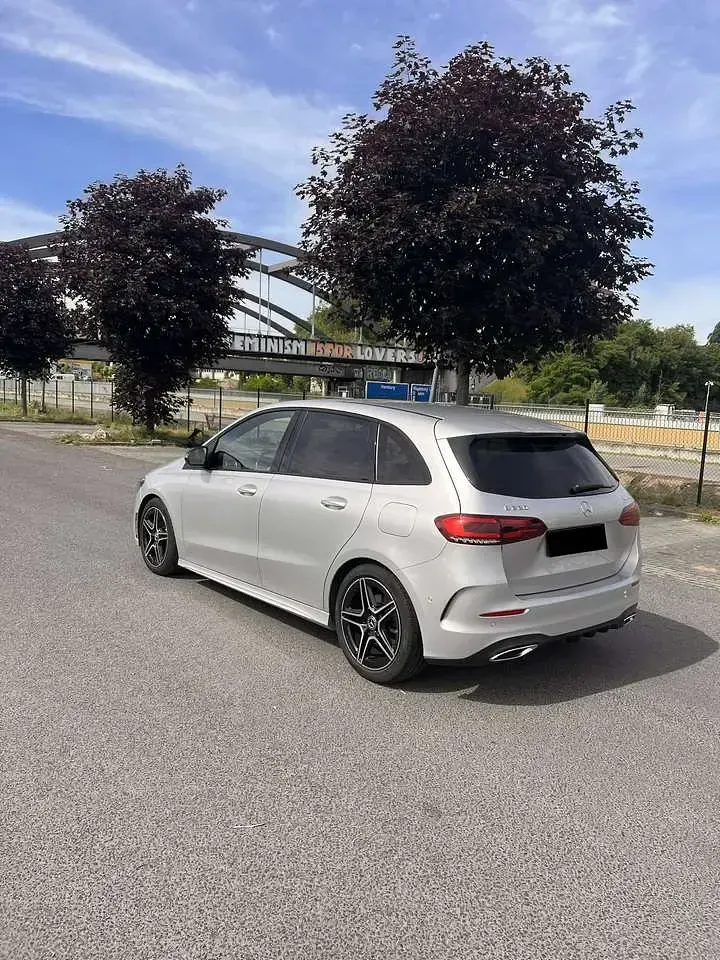 Gebraucht Mercedes B220 AMG line 190 PS (139 kW) 2020 Grau Kleinwagen