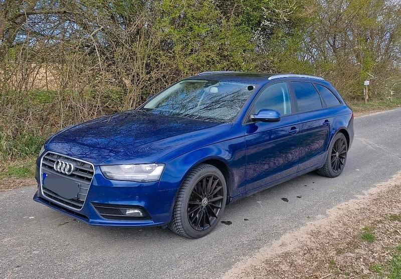 Gebraucht Audi A4 224 PS (164 kW) 2014 Blau Kombi