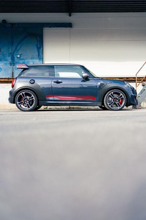 Gebraucht Mini John Cooper Works 306 PS (225 kW) 2020 Grau Kleinwagen