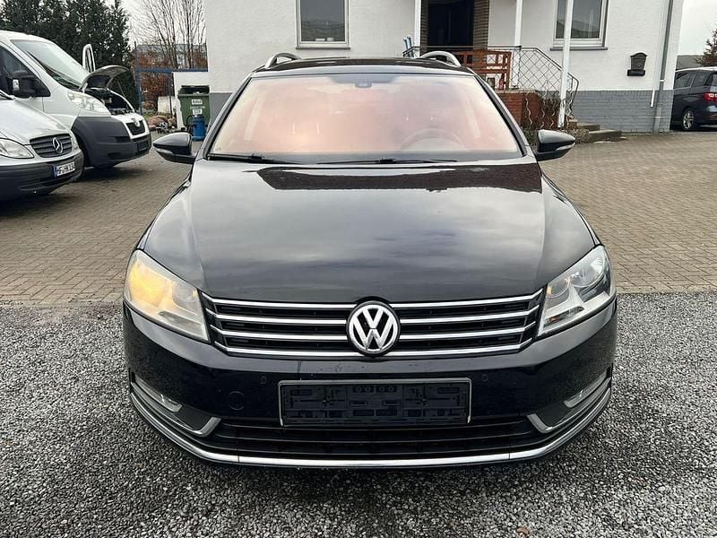 Gebraucht VW Passat Comfortline 170 PS (125 kW) 2012 Schwarz Kombi