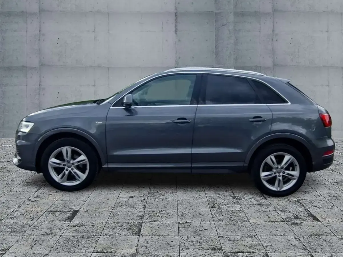 Gebraucht Audi Q3 Sport 150 PS (110 kW) 2018 Monsungrau metallic, monsungra SUV