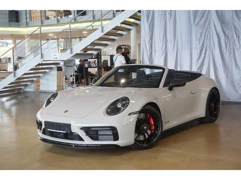 Gebraucht Porsche 911 Carrera 4 Cabriolet 480 PS (353 kW) 2023 Kreide grau Cabrio