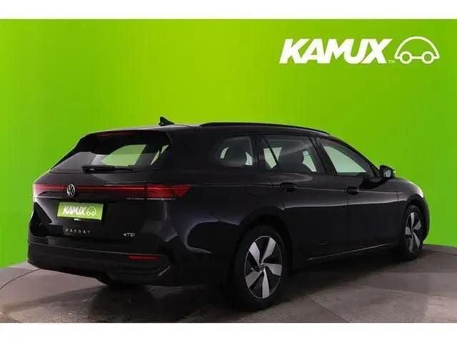 Second-hand VW Passat 150 CP (110 kW) 2024 Negru Break