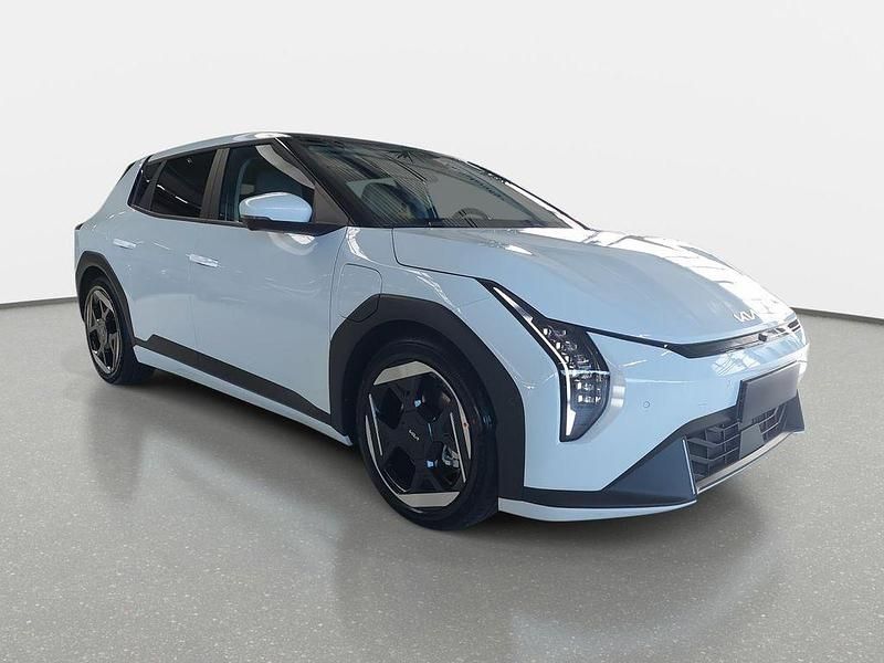 Neu Kia EV4 Earth 150 kW (204 PS) 2025 Weiß Kleinwagen