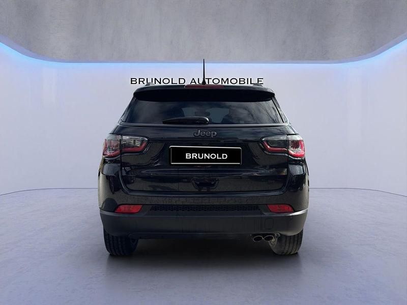 Gebraucht Jeep Compass 150 PS (110 kW) 2021 Schwarz SUV
