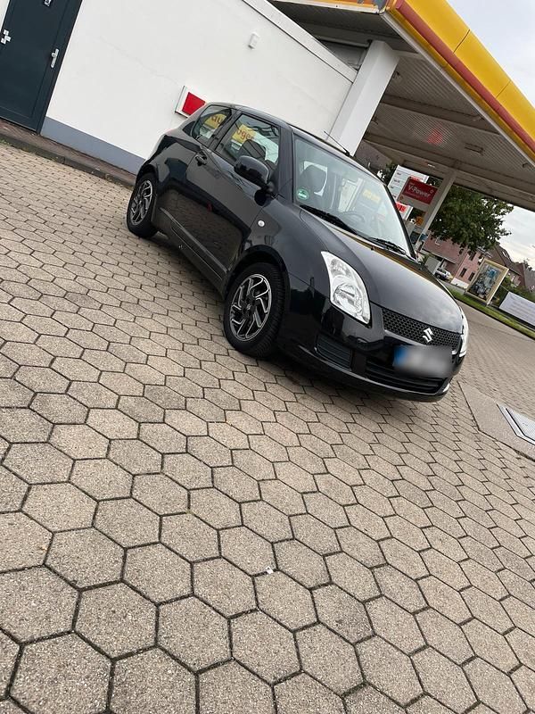 Gebraucht Suzuki Swift 92 PS (67 kW) 2009 Schwarz Kleinwagen