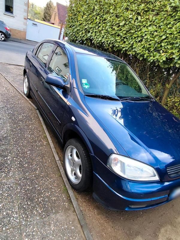 Gebraucht Opel Astra 101 PS (74 kW) 2000 Blau Coupé