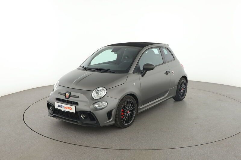 Grau Gebraucht 2021 Abarth 595C Competizione Cabrio | 23.930 € (Guter Preis) - Bild 1/4