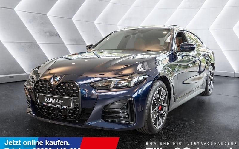 Blau Neu 2025 BMW 420 M Sport Coupé | 58.390 € (Teuer) - Bild 1/4