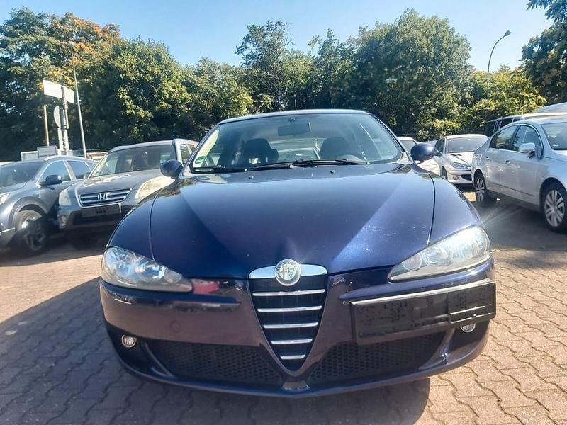 Blau Gebraucht 2006 Alfa Romeo 147 Kleinwagen | 1.950 € (Fairer Preis) - Bild 1/4