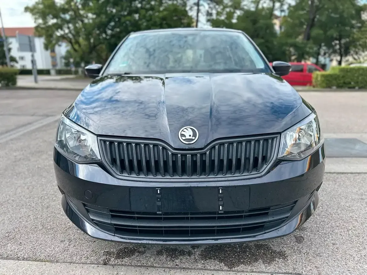 Gebraucht Skoda Fabia 75 PS (55 kW) 2015 Schwarz Kleinwagen