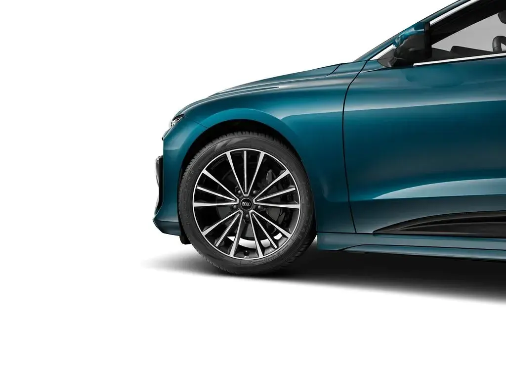 Gebraucht Audi A6 e-tron Sport 314 kW (428 PS) 2025 Blau Limousine