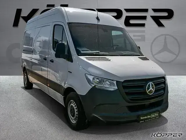 Second-hand Mercedes E-Sprinter 85 kW (116 CP) 2022 Andere Van