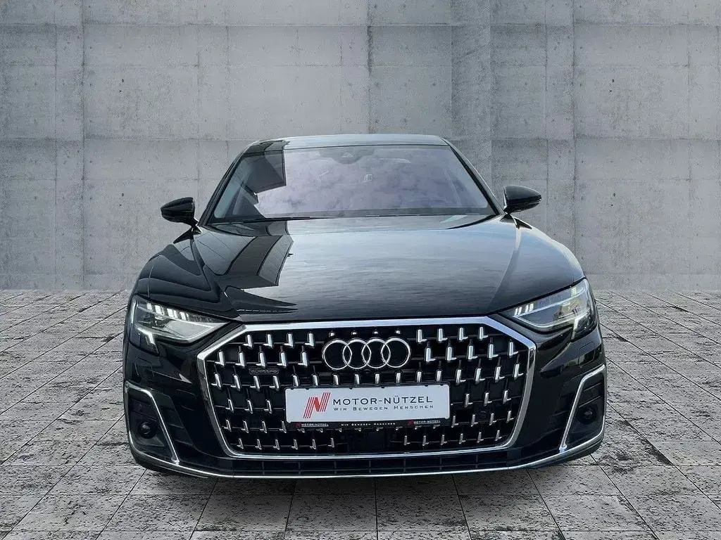 Gebraucht Audi A8L Ambiente 462 PS (339 kW) 2022 Schwarz Limousine