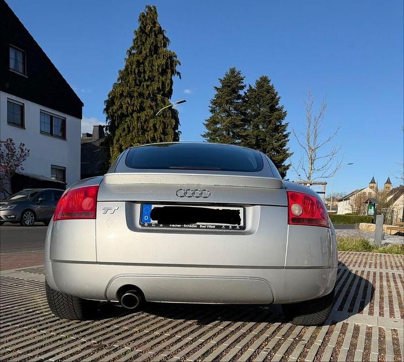 Gebraucht Audi TT Sport 180 PS (132 kW) 1998 Silber Coupé