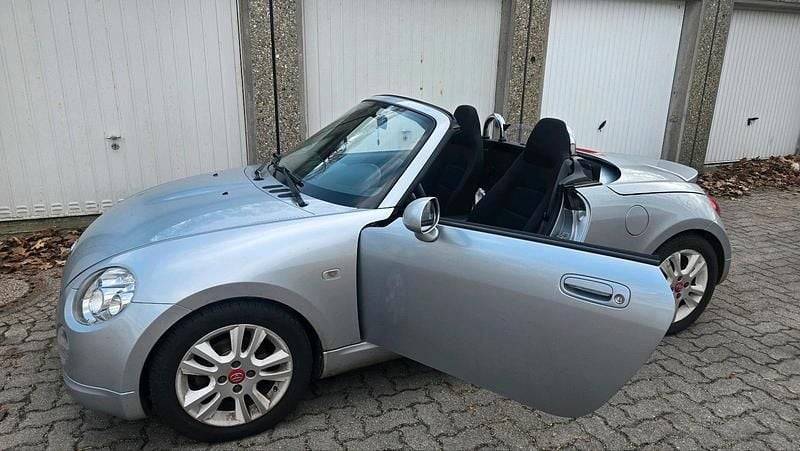 Gebraucht Daihatsu Copen 87 PS (63 kW) 2006 Silber Cabrio