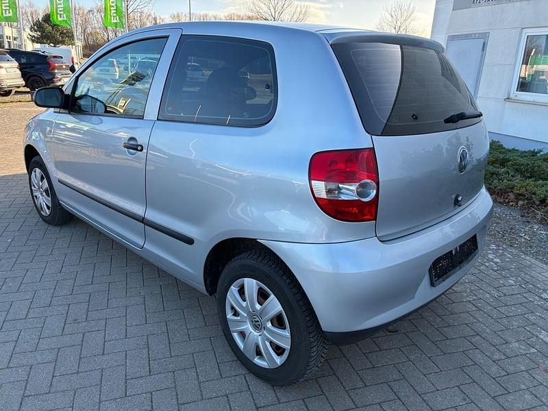 Gebraucht VW Fox 54 PS (39 kW) 2007 Silber Kleinwagen