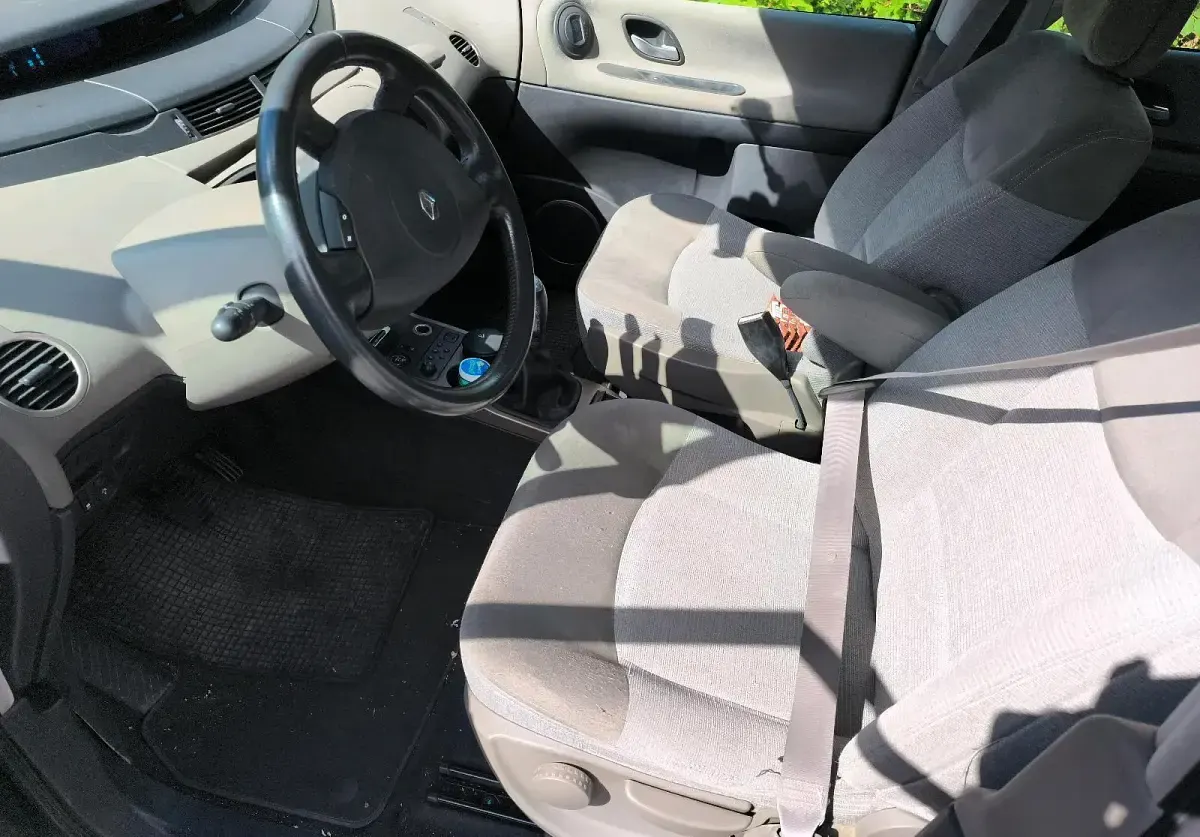 Gebraucht Renault Espace 240 PS (176 kW) 2003 Grün Van / Kleinbus