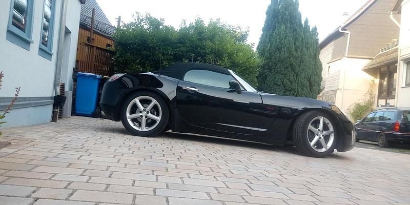 Gebraucht Opel GT 260 PS (191 kW) 2007 Schwarz Cabrio
