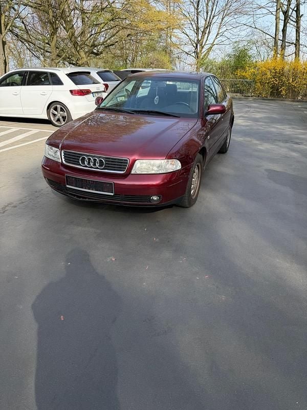 Gebraucht Audi A4 150 PS (110 kW) 2000 Limousine