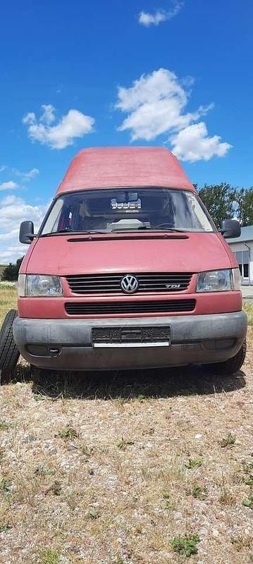 Rot Gebraucht 1996 VW T4 Van | 6.500 € (Teuer) - Bild 1/4