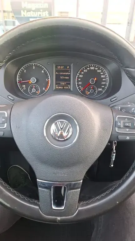 Gebraucht VW Jetta Life 140 PS (102 kW) 2014 Grau Limousine