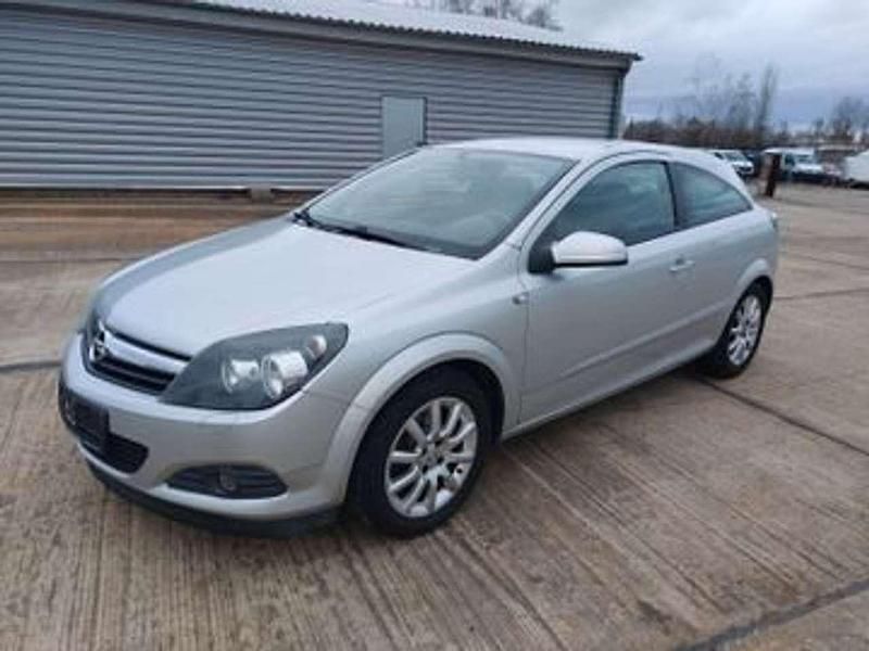 Starsilber iii m2 Gebraucht 2006 Opel Astra Edition+ Coupé | 2.099 € (Fairer Preis) - Bild 1/4