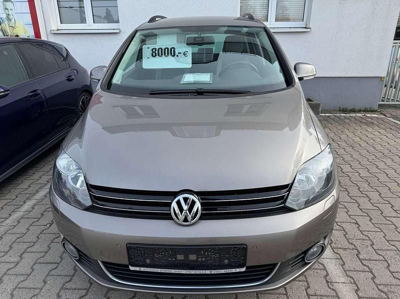 Gebraucht VW Golf VII Life 105 PS (77 kW) 2013 Kaschmirbraun metallic Kleinwagen