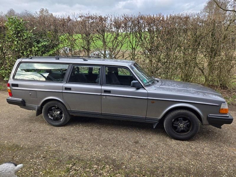 Gebraucht Volvo 240 115 PS (84 kW) 1992 Grau Kombi
