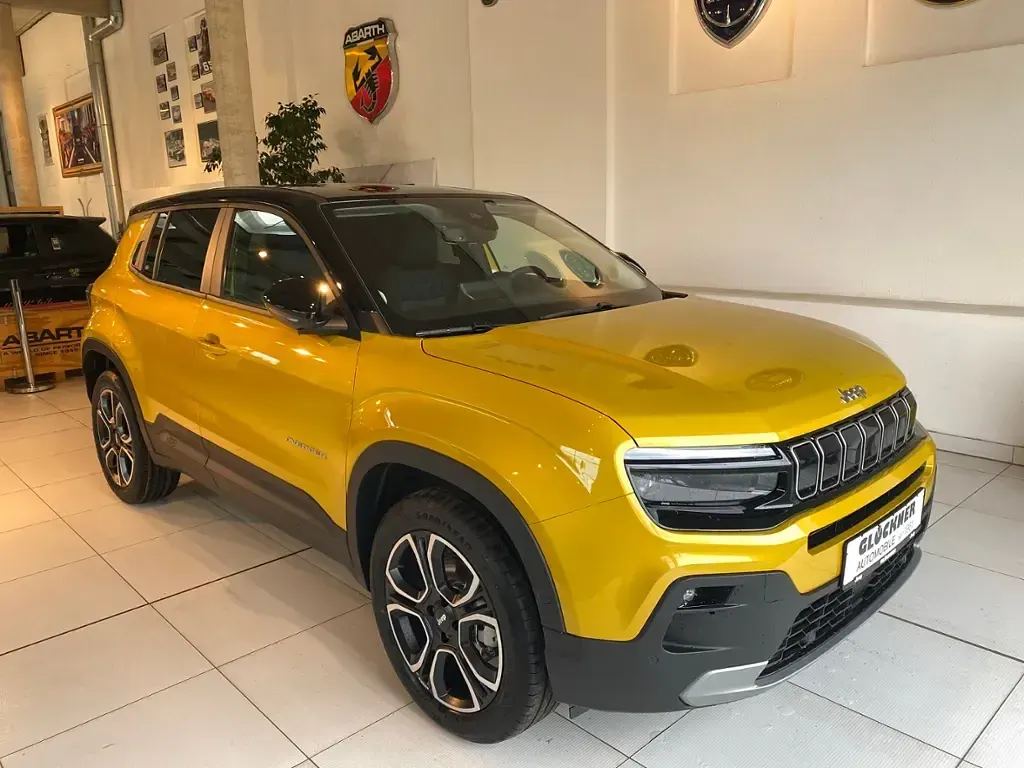Gebraucht Jeep Avenger Summit 110 PS (80 kW) 2025 Gelb SUV