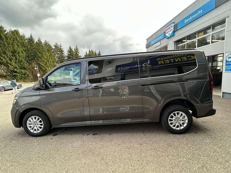 Neu VW T7 Style 150 PS (110 kW) 2025 Graphite dust metallic Van