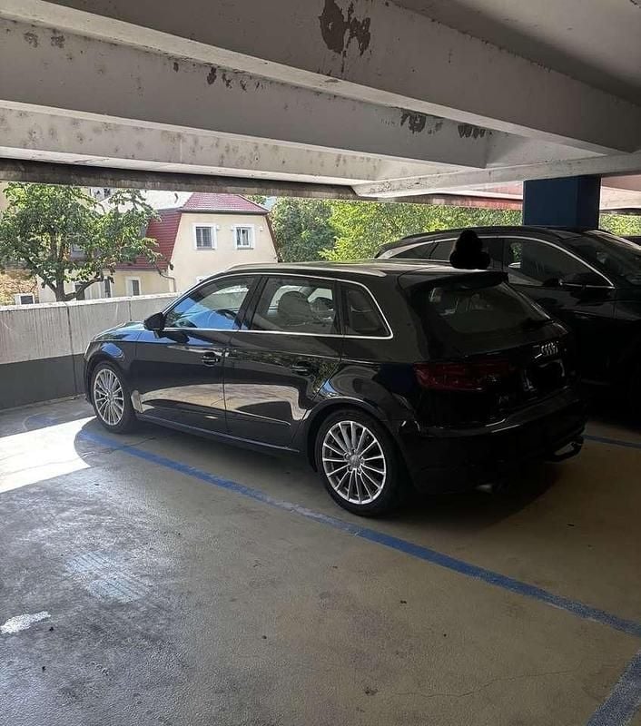 Schwarz Gebraucht 2015 Audi A3 Ambition Kleinwagen | 10.499 € (Fairer Preis) - Bild 1/4