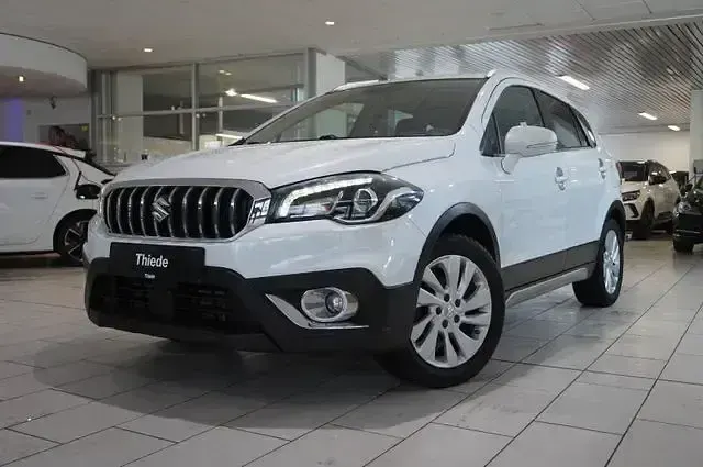 Gebraucht Suzuki SX4 179 PS (131 kW) 2019 Weiß SUV