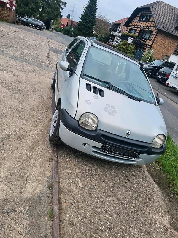 Silber Gebraucht 2005 Renault Twingo Kleinwagen | 1.300 € - Bild 1/4