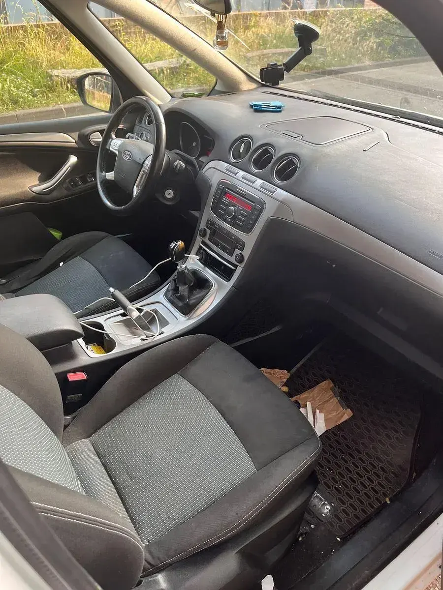 Gebraucht Ford Galaxy Titanium 140 PS (102 kW) 2010 Weiß Van / Kleinbus