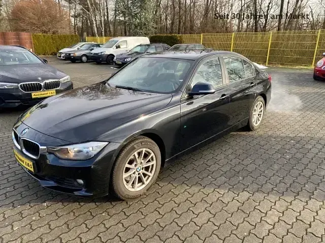 Używany BMW 320 Comfort Edition 184 KM (135 kW) 2014 Czarny Sedan/Limuzyna