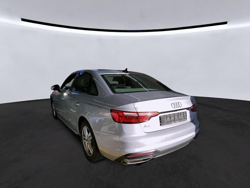Gebraucht Audi A4 Advanced Plus 204 PS (150 kW) 2022 Florettsilber metallic Limousine