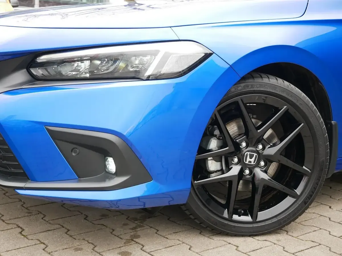 Gebraucht Honda Civic Hybrid 184 PS (135 kW) 2023 Prem crystal blue m Limousine